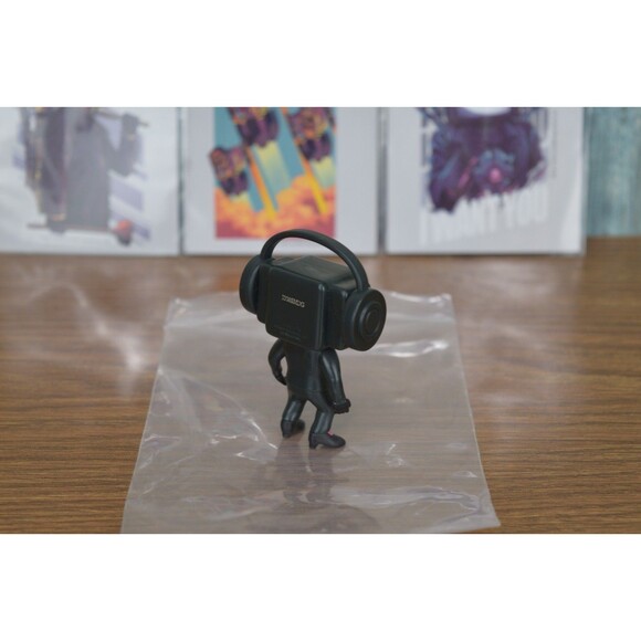 Skibidi Toilet Speakerwoman Figure Series 1 Bonkers Toys 2.5" Pink Speaker Head - Picture 5 of 8